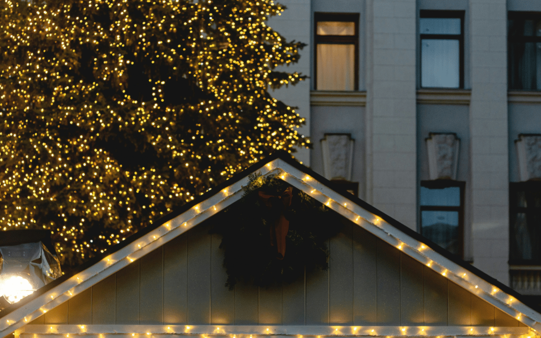 Why (Permanent Outdoor Lights) Are Replacing Seasonal Lighting for Good