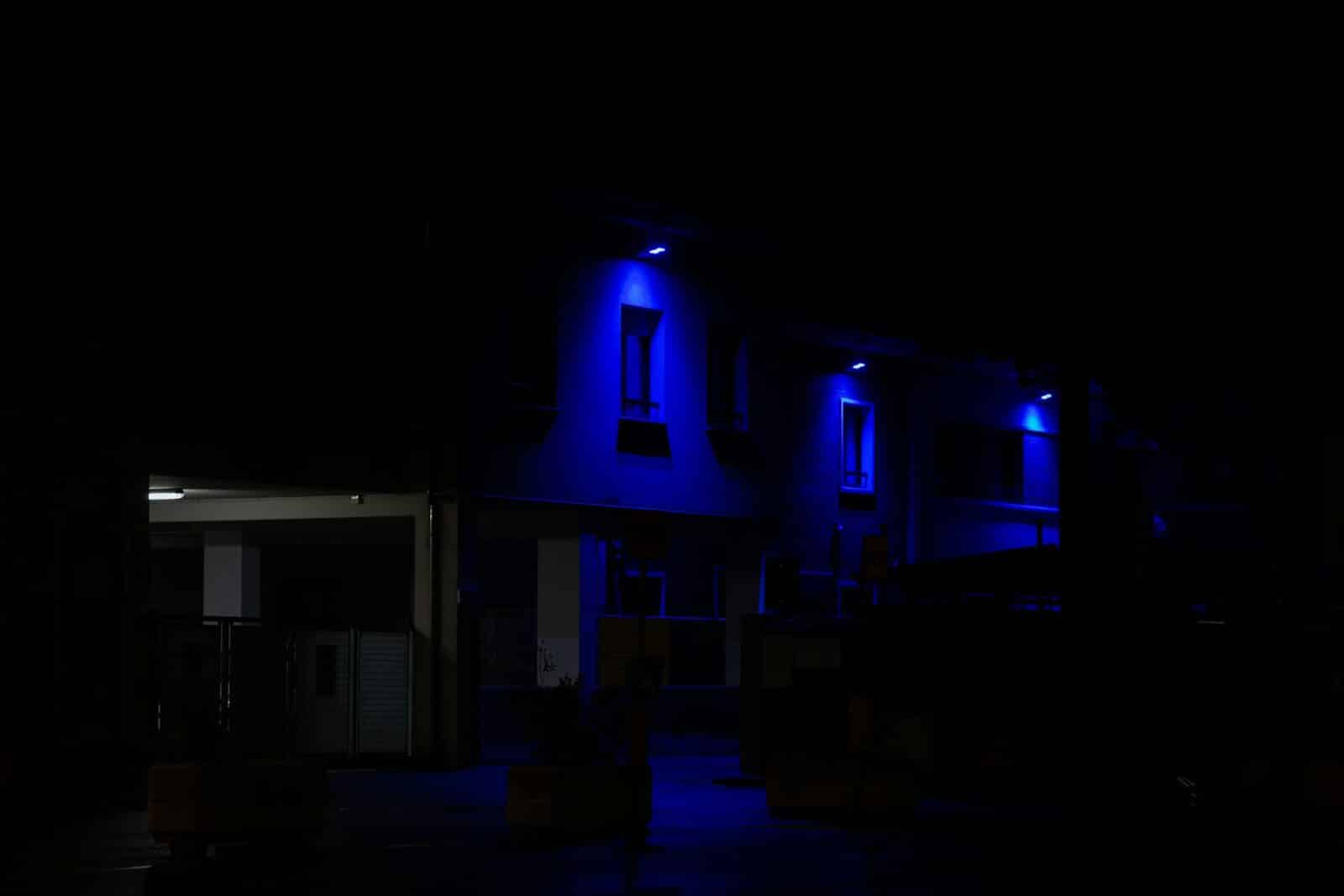 permanent outdoor house lights