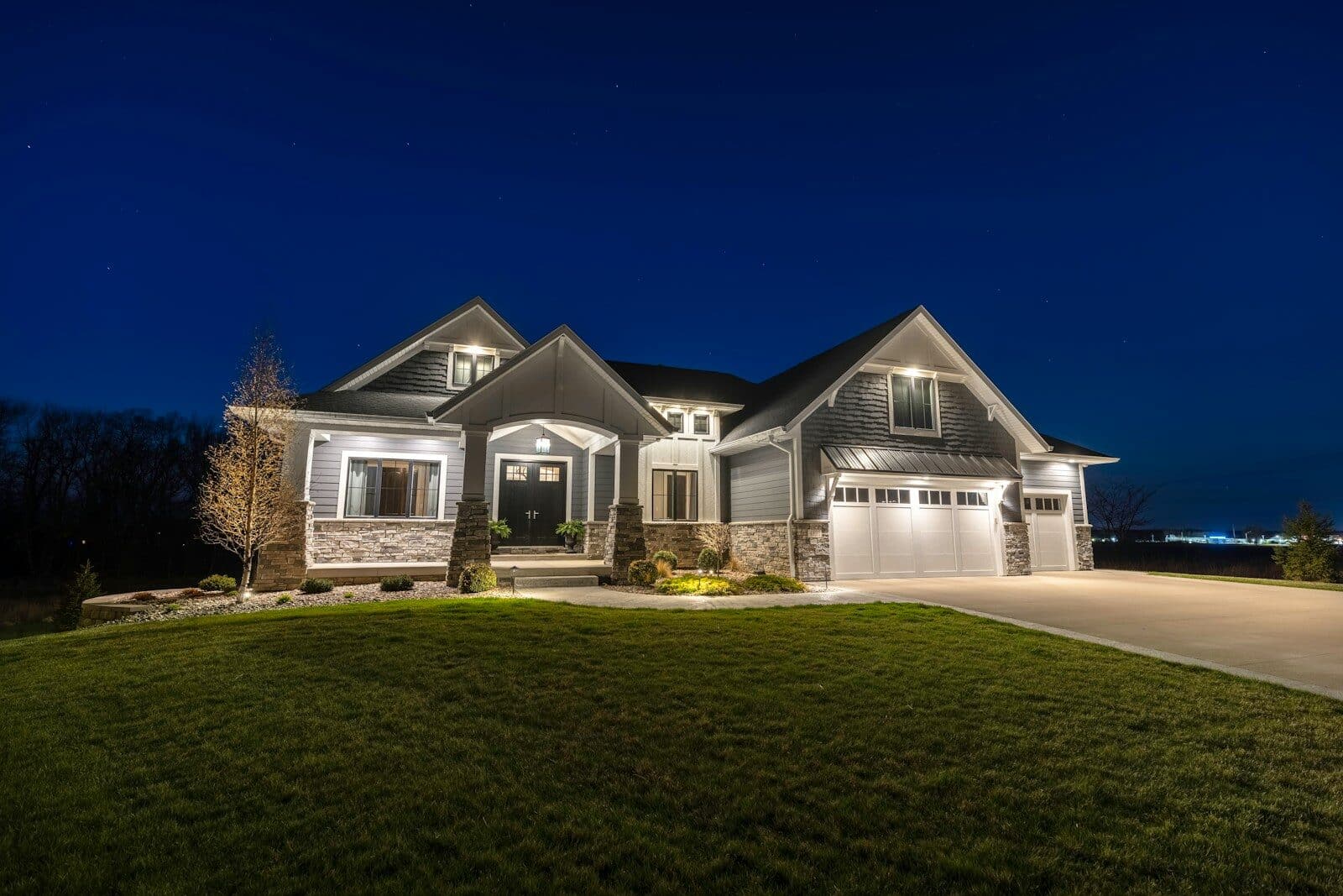 permanent outdoor house lights