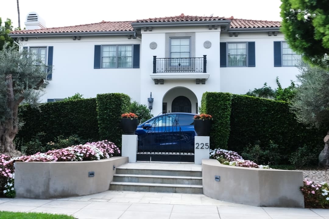 2. Permanent Outdoor Lights Can Dramatically Improve Curb Appeal